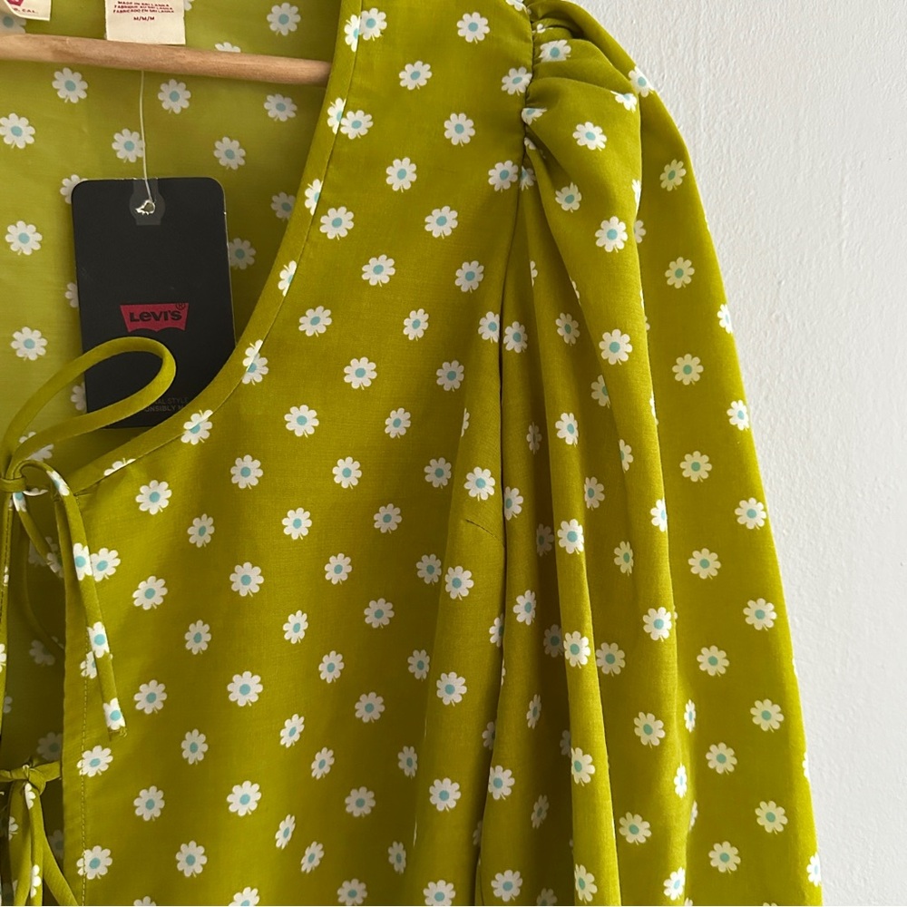 LEVI’S > Embry Tie-Front Blouse - Picture 2 of 7
